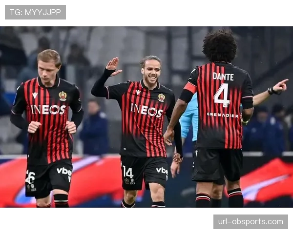 斯特拉斯堡1-0小胜克莱蒙,取得保级路上关键三分 斯特拉斯堡1-0小胜克莱蒙,取得保级路上关键三分